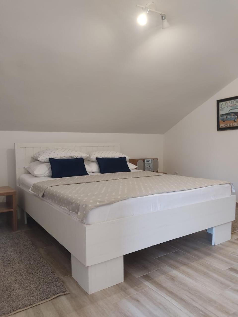 Apartment Maritimo Kotor Exteriör bild