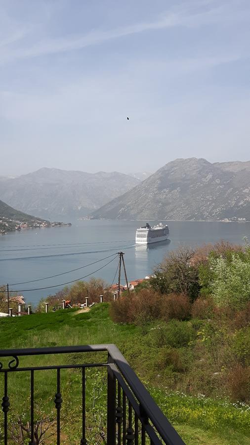 Apartment Maritimo Kotor Exteriör bild