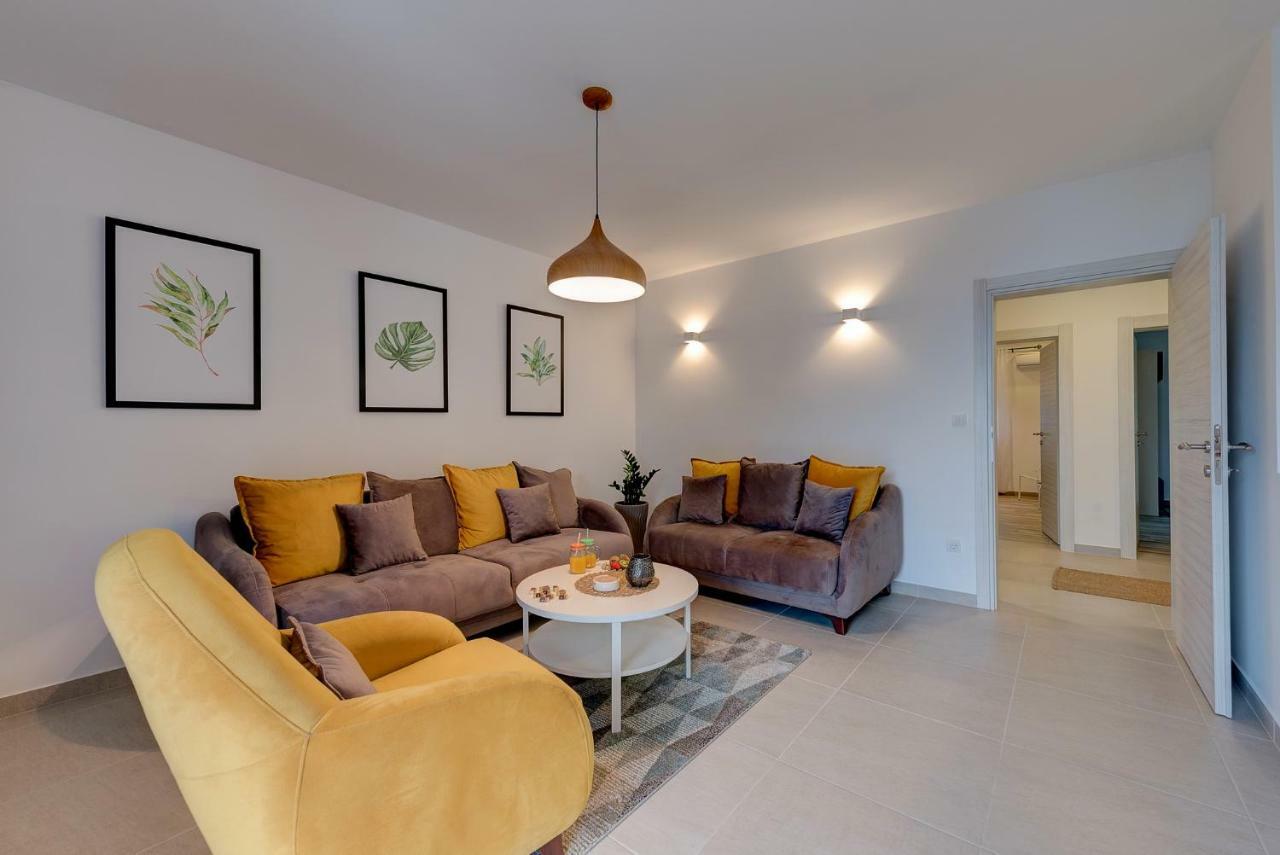 Apartment Maritimo Kotor Exteriör bild
