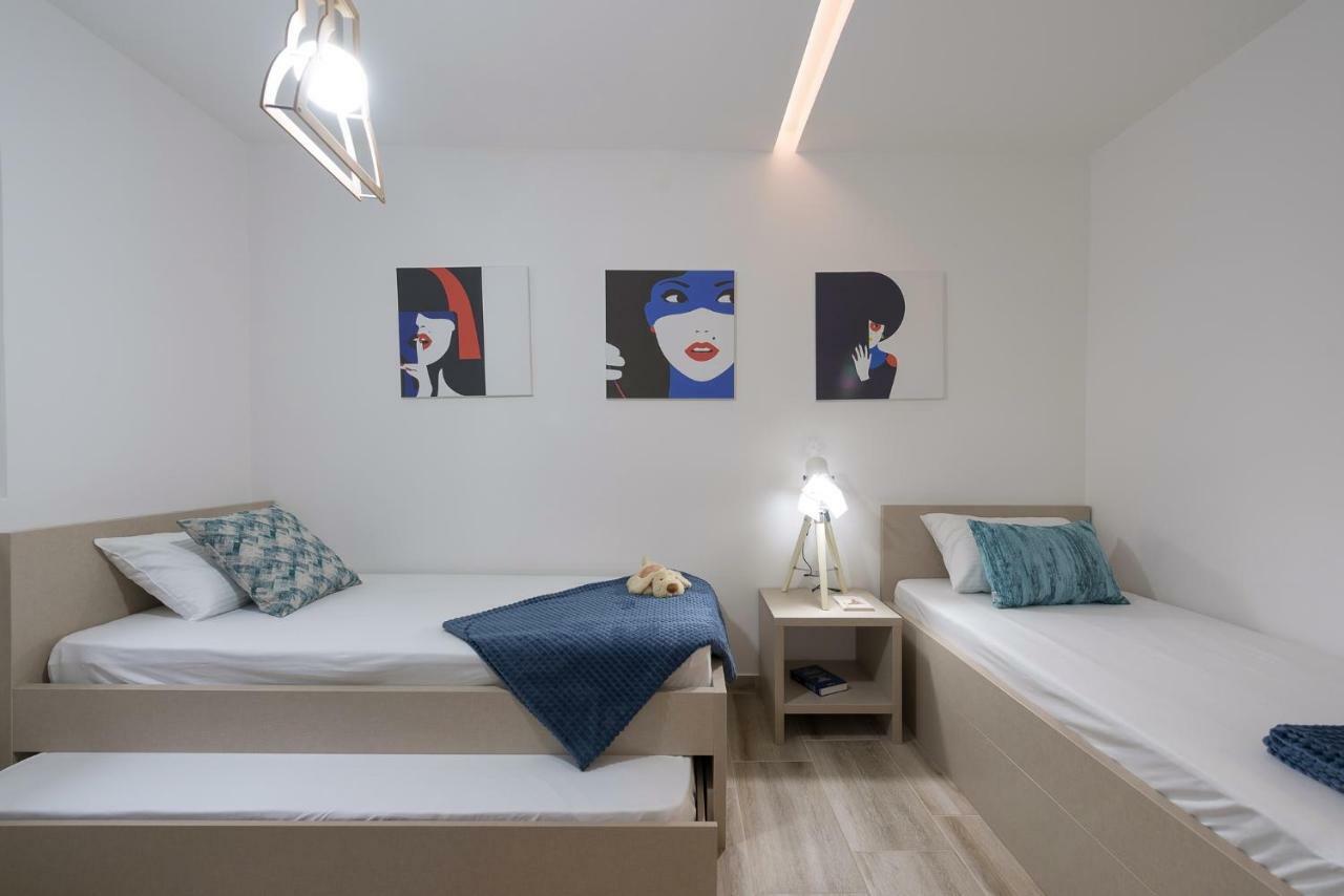 Apartment Maritimo Kotor Exteriör bild